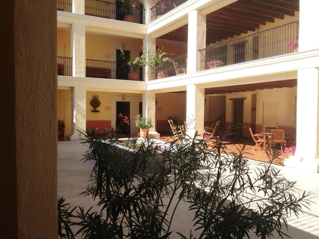 Hotel Boutique Las Palomas De Santiago Pueblo Magico Exterior photo